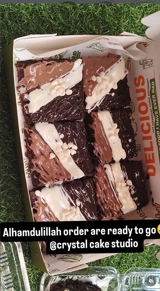 Triple Choco Fudge Brownie – Crystal Cake Studio Surat